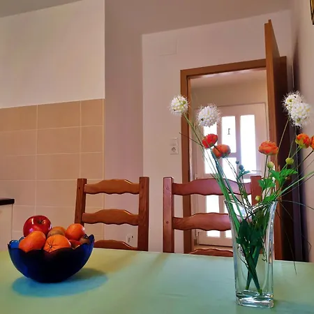 Nevenka By Interhome Tatil Evi Čižići