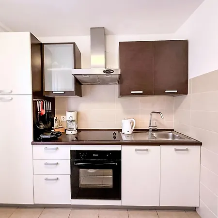 Nevenka By Interhome Čižići