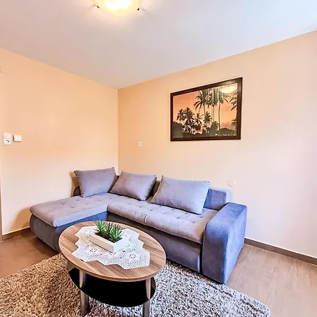Nevenka By Interhome * Čižići