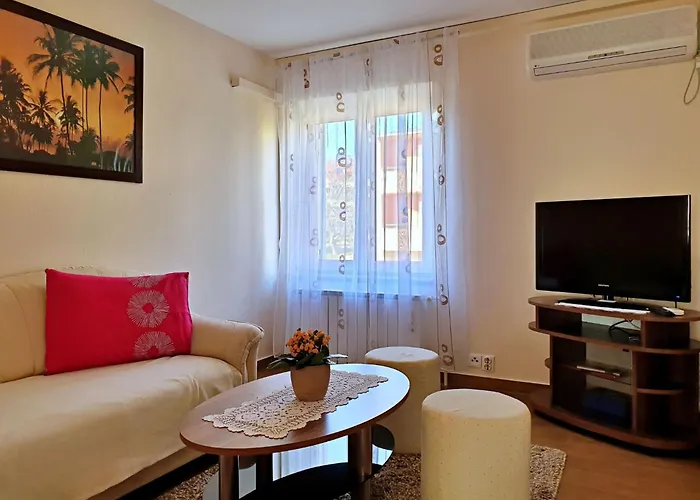 Nevenka By Interhome * Čižići