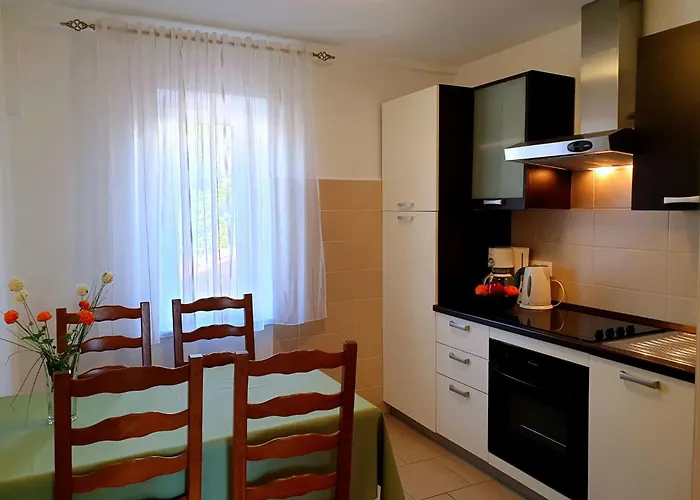 Semesterbostad Nevenka By Interhome